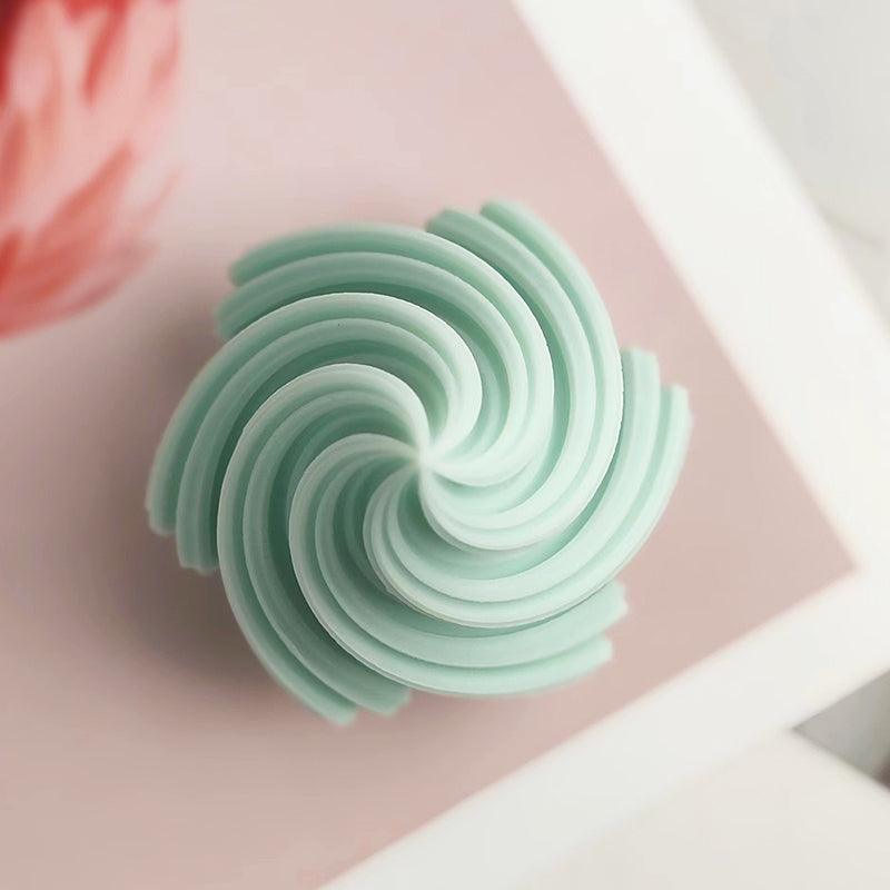 Cone Candle Mould DIY Christmas Tree Geometric Striped Aromatherapy Candle Mould Décor Gift Candles Moulds