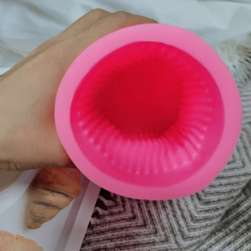 Wavy Column Candle Mould
