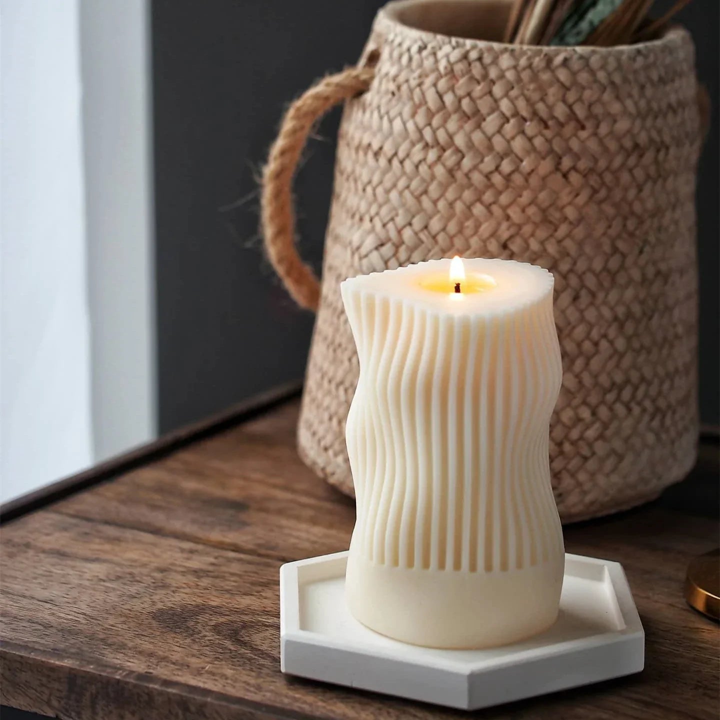 Wavy Column Candle Mould