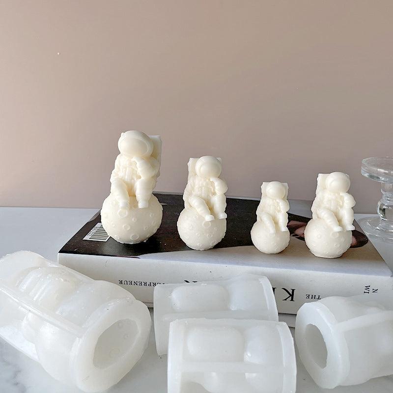 Moon Astronaut Modeling DIY Scented Candle Silicone Mould Candles Moulds