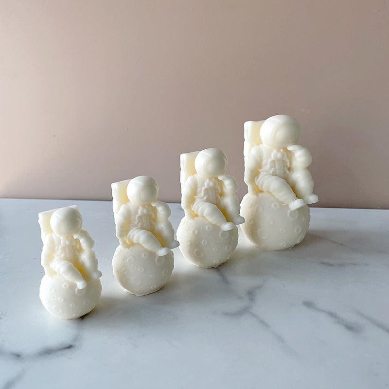 Moon Astronaut Modeling DIY Scented Candle Silicone Mould Candles Moulds