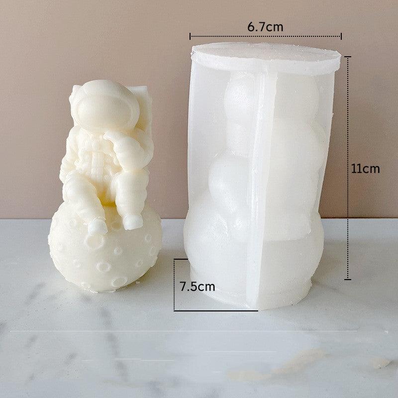 Moon Astronaut Modeling DIY Scented Candle Silicone Mould Candles Moulds