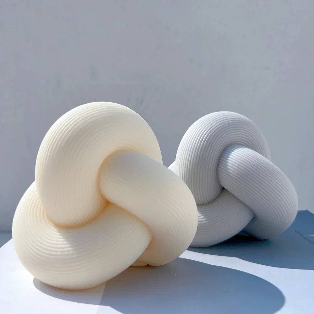 Ribbed Tube Knot Candle Mould