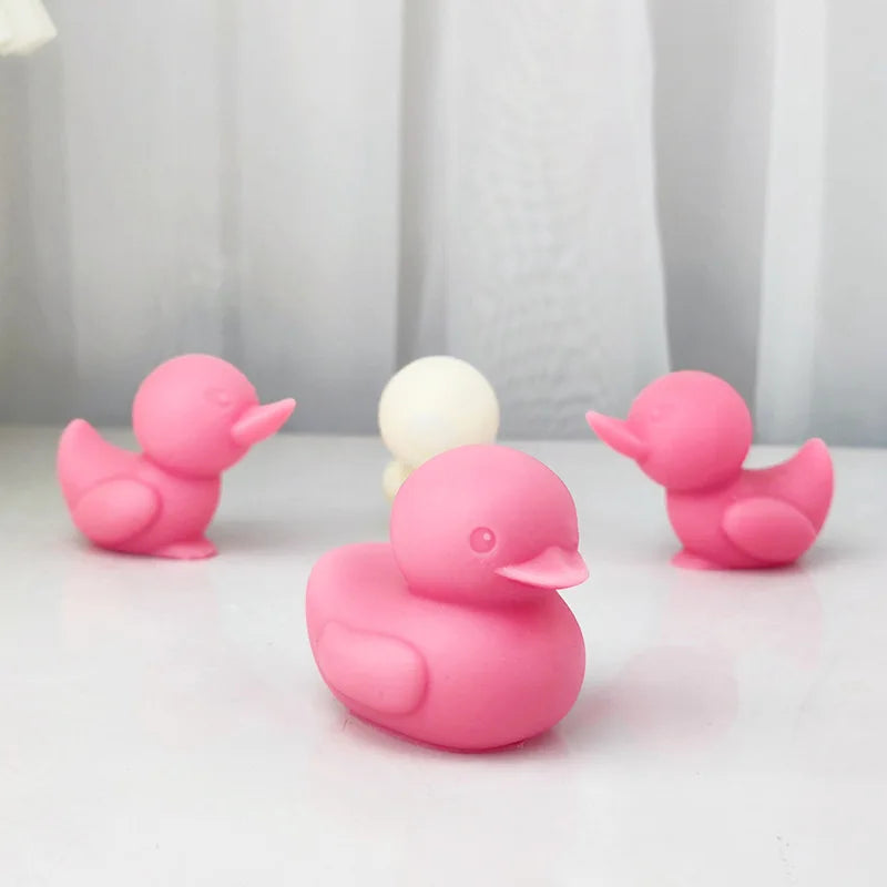 Giraffe and Duck Candle Silicone Mould