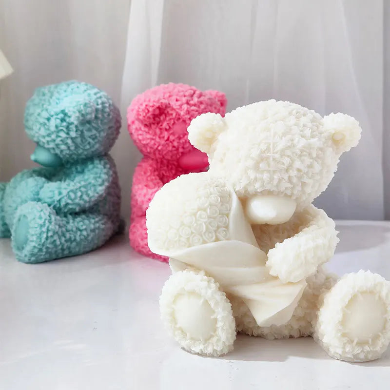 Bear with Bookeh and Heart Silicone Candle Mould