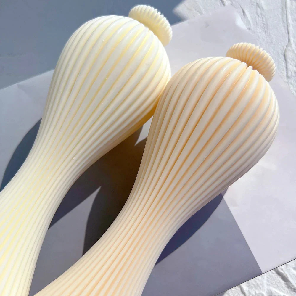 Ribbed Vase Candle Mould