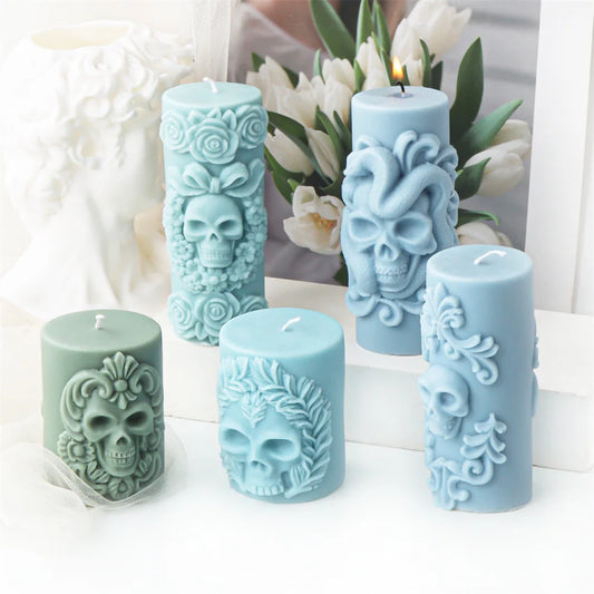 DIY Skull Candle Mould for Halloween Decor