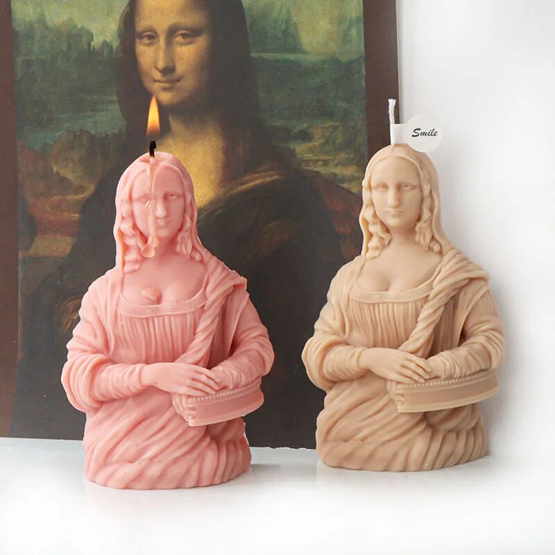 Smiling Mona Lisa Candle Mould