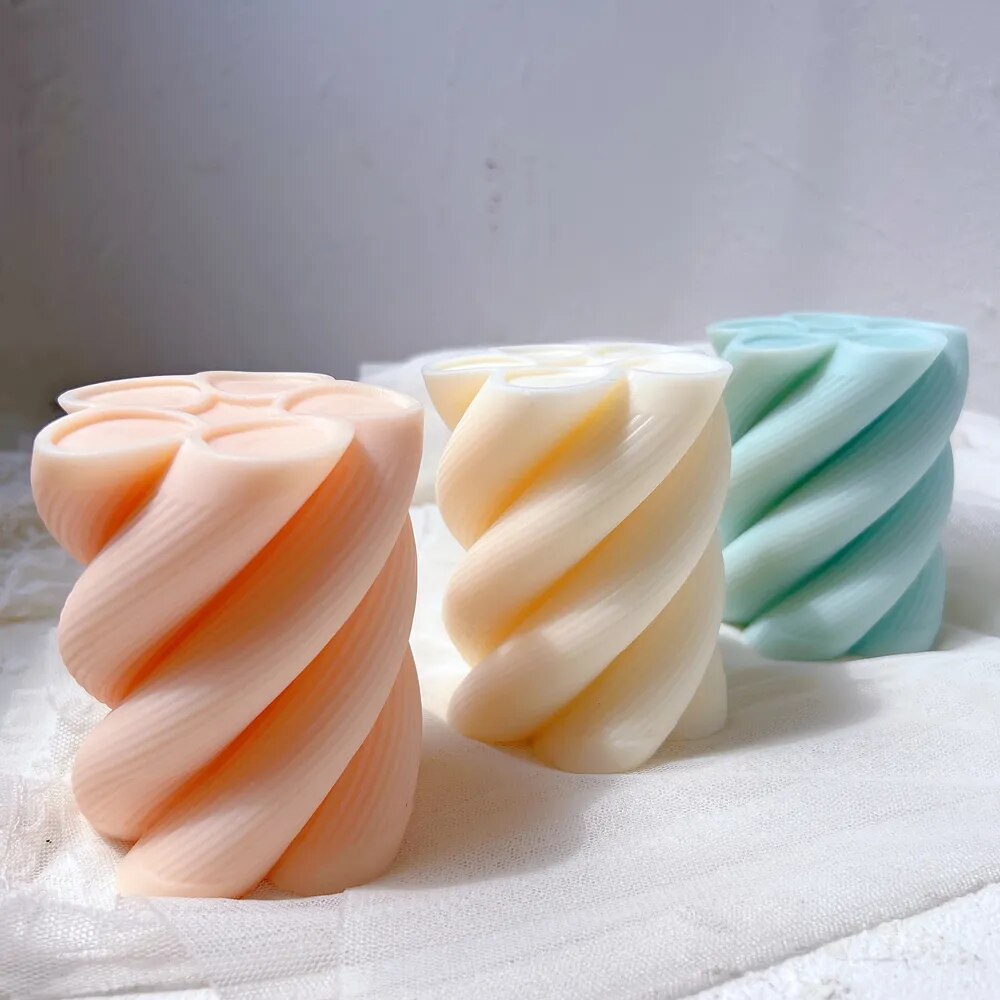 Twirl Pillar Candle Mould
