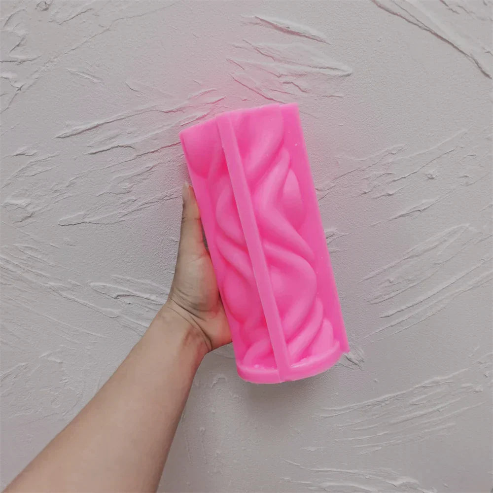 Twirl Pillar Candle Mould