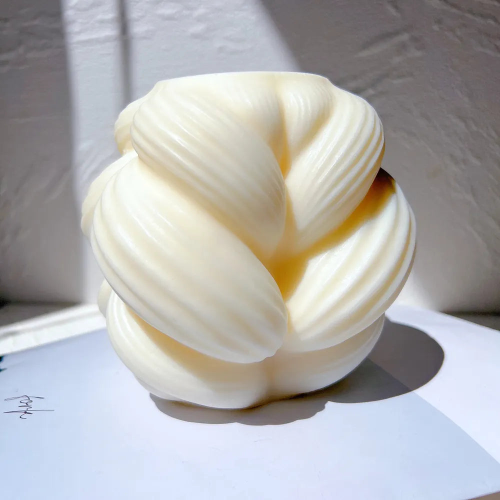 Swirl Twisted Knot Candle Moulds