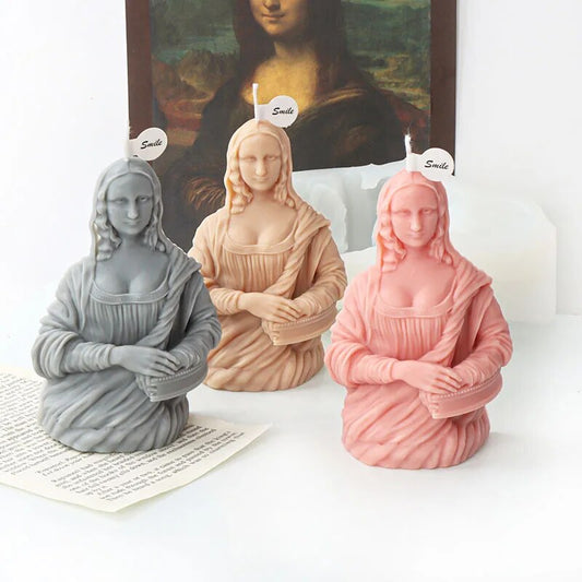 Smiling Mona Lisa Candle Mould