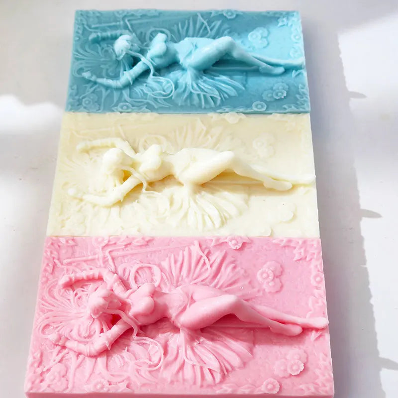 3D Sculpted Beauty Body Candle Silicone Mould