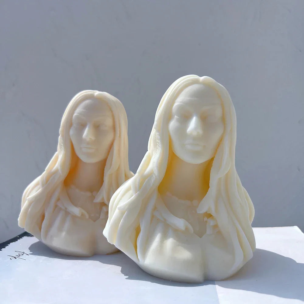 Sleek Beauty Silicone Candle Mould