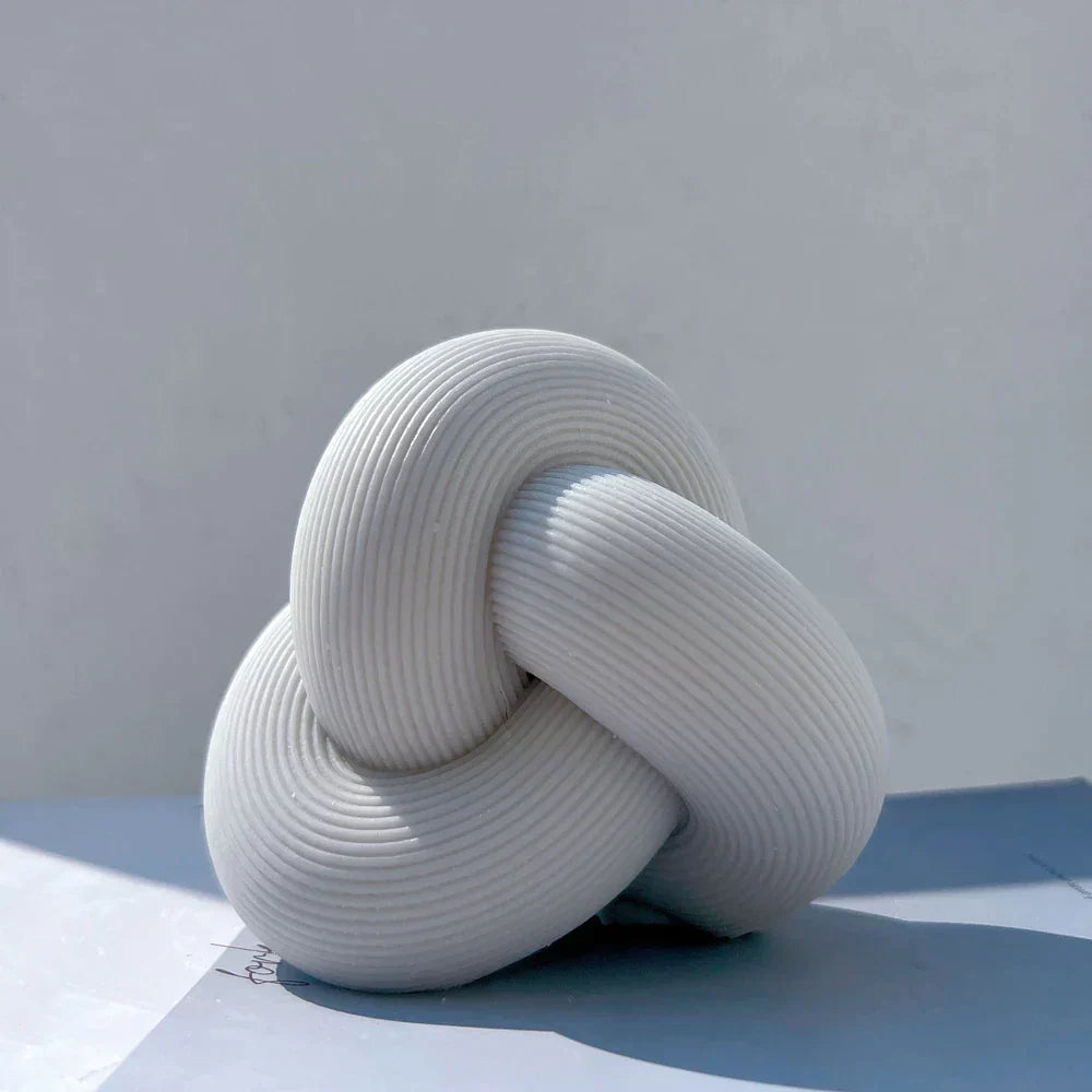Ribbed Tube Knot Candle Mould
