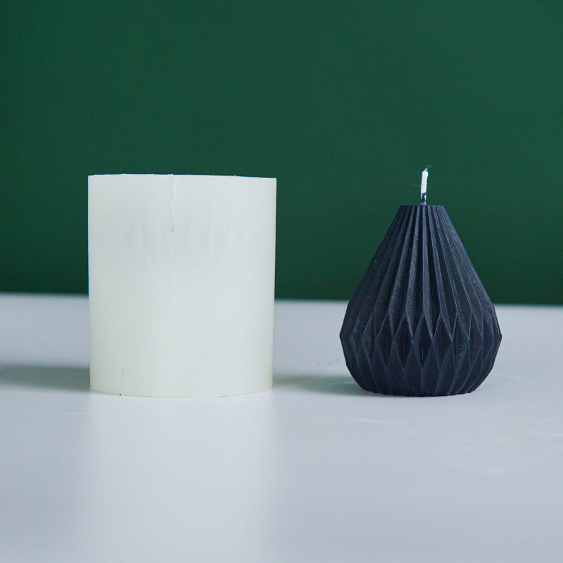 Unlock Creativity with our Striped Silicone Candle Mould - Craft Unique Candles Today! Candles Moulds