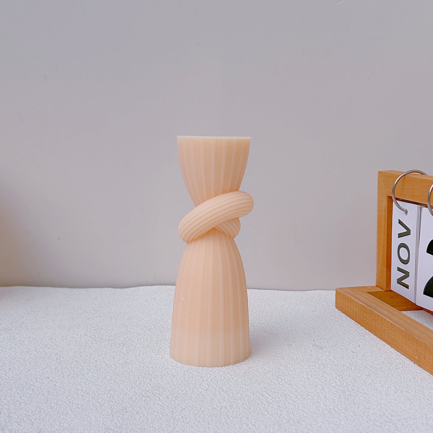 Knot Candle Mould