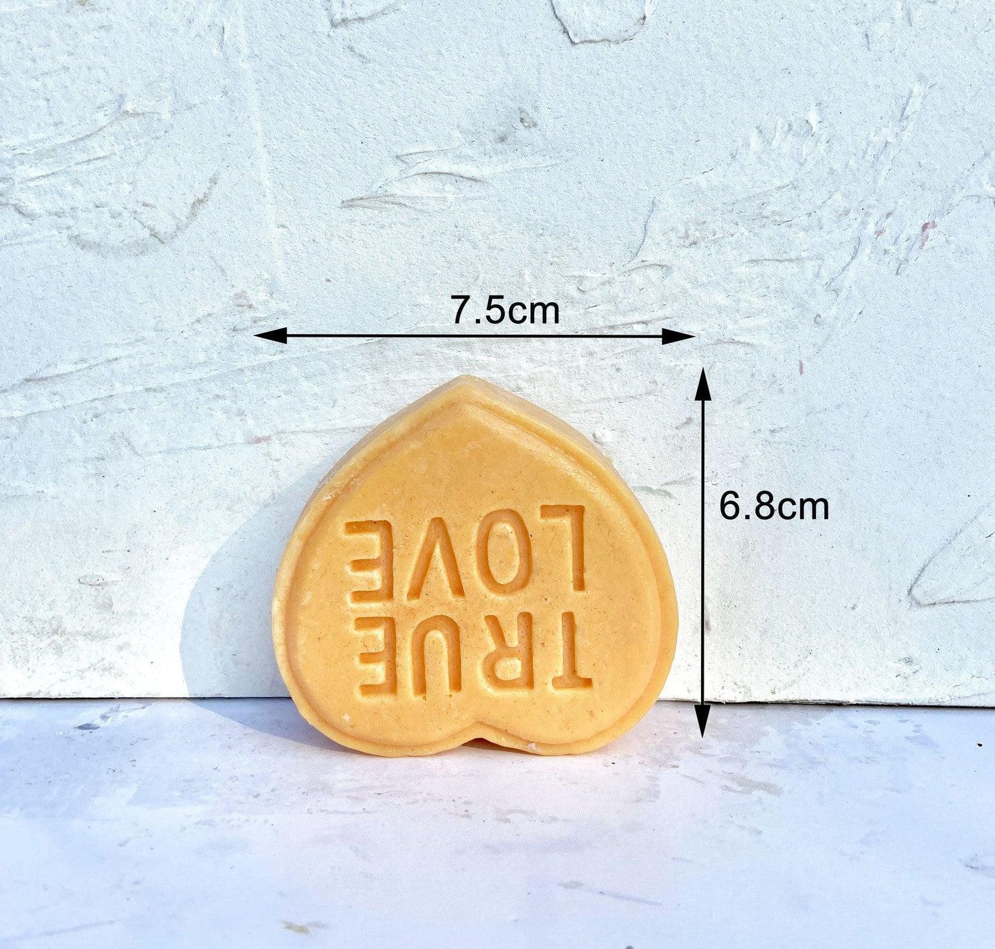 Design Custom Love-Themed Candles: DIY Valentine's Day Silicone Candle Mould Candles Moulds