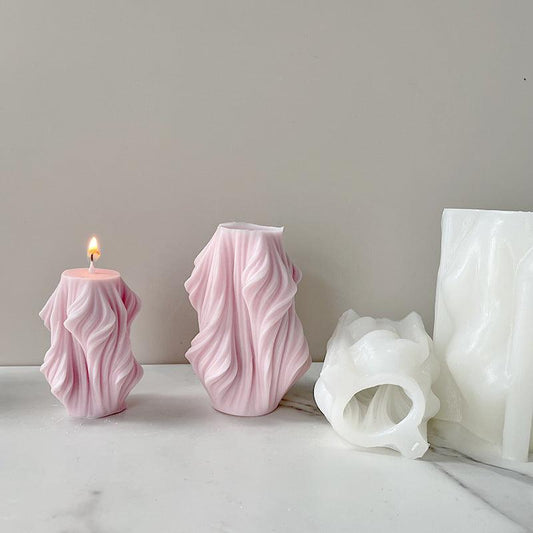 Geometric Wave Pattern Candle Mould
