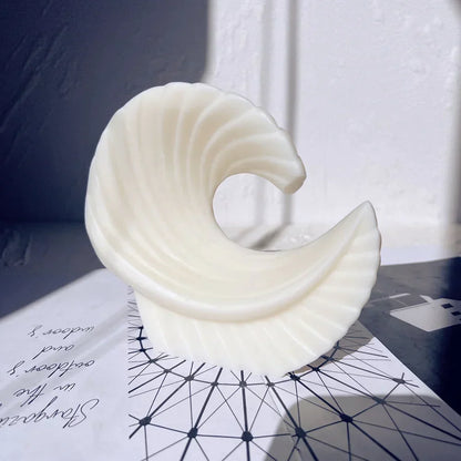 Aesthetic Ribbed Geometric Silicone Candle Mould