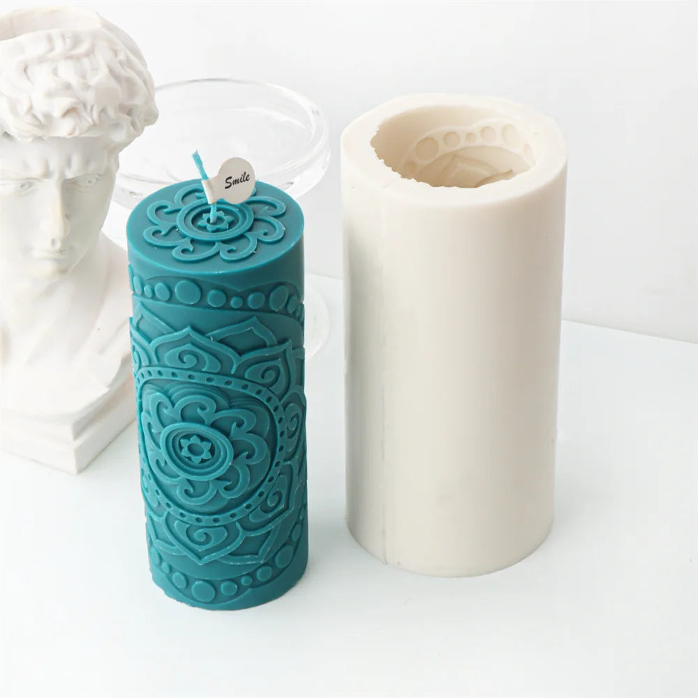 Cylinderical Relief Pattern Candle Mould Silicone