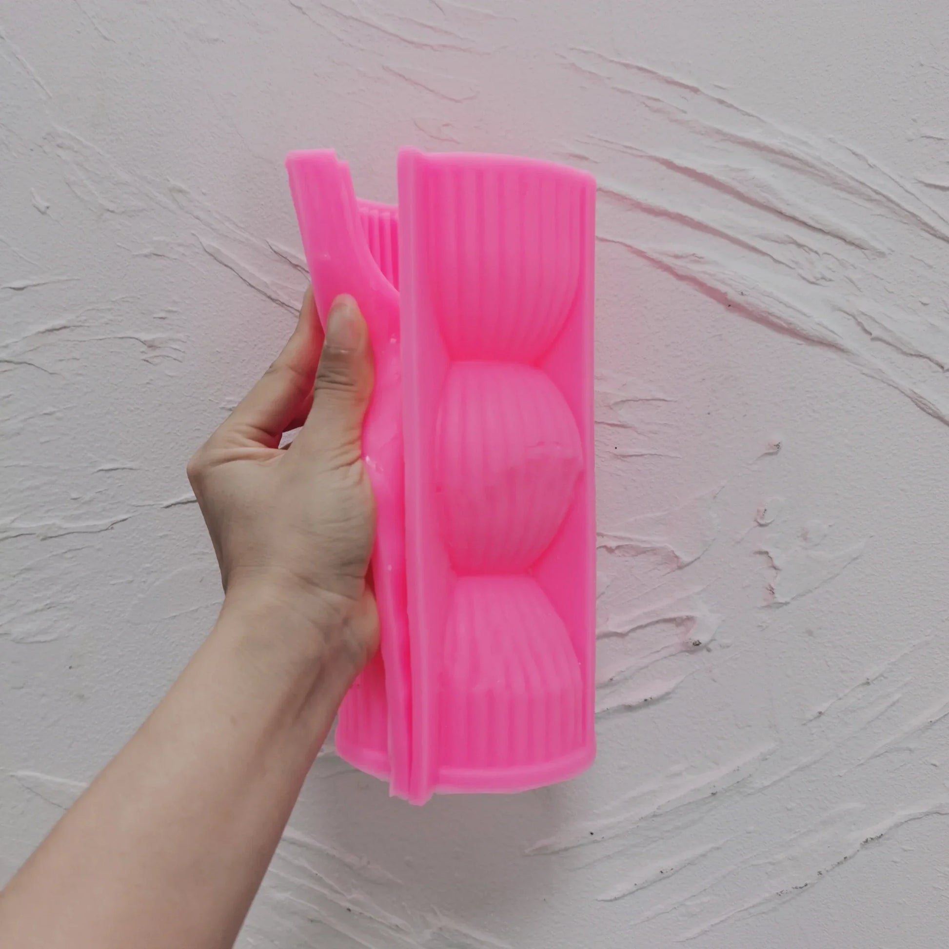 Twist Ribbed Pillar Candle Moulds - Geometric Design