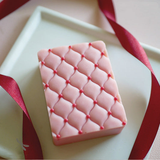 Unlock Creativity with Diamond Pattern Silicone Candle Mould Candles Moulds